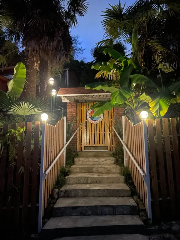 Коттедж 1-комнатный Дом — Сочи