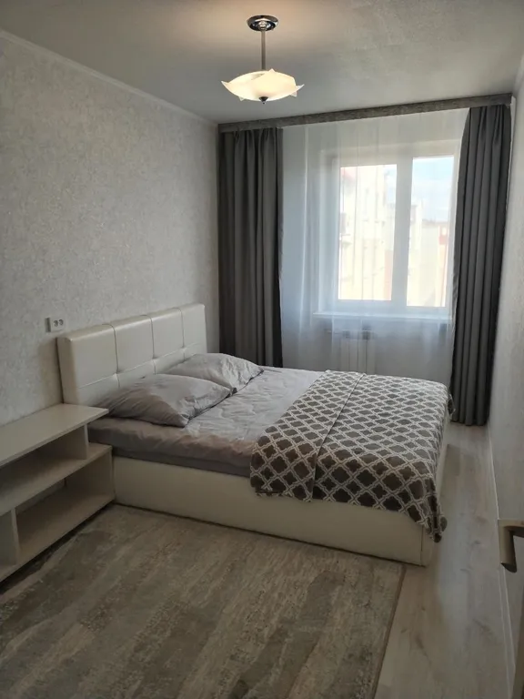 1-комнатная квартира в тихом центре у метро и жд вокзала