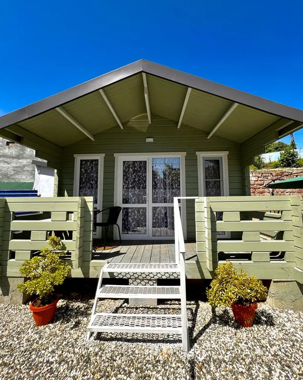 Коттедж Уютный эко-дом — Сухум