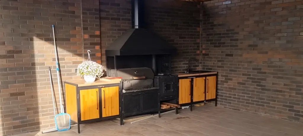 Уютный дом с термальным бассейном и баней