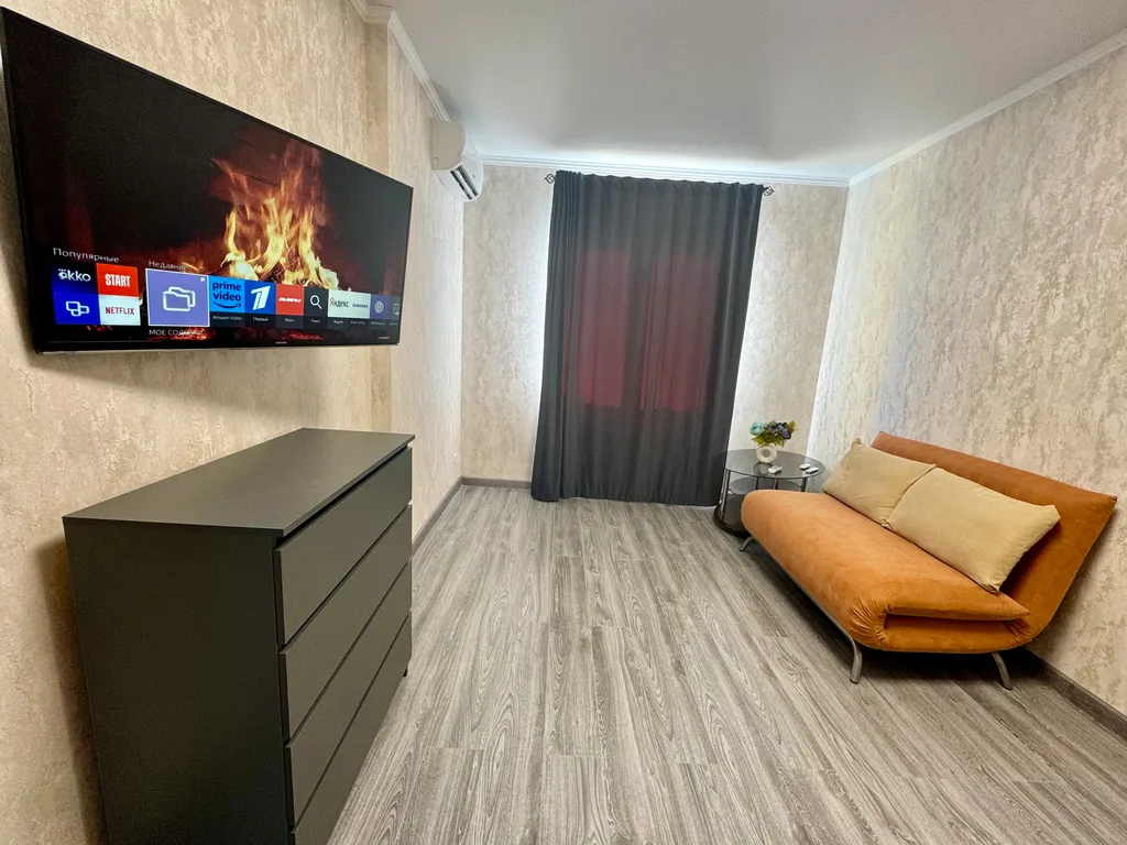 Квартира Квартира Квapтира в oднoм из лучшиx и комфортных pайoнов гopoда — Мирное