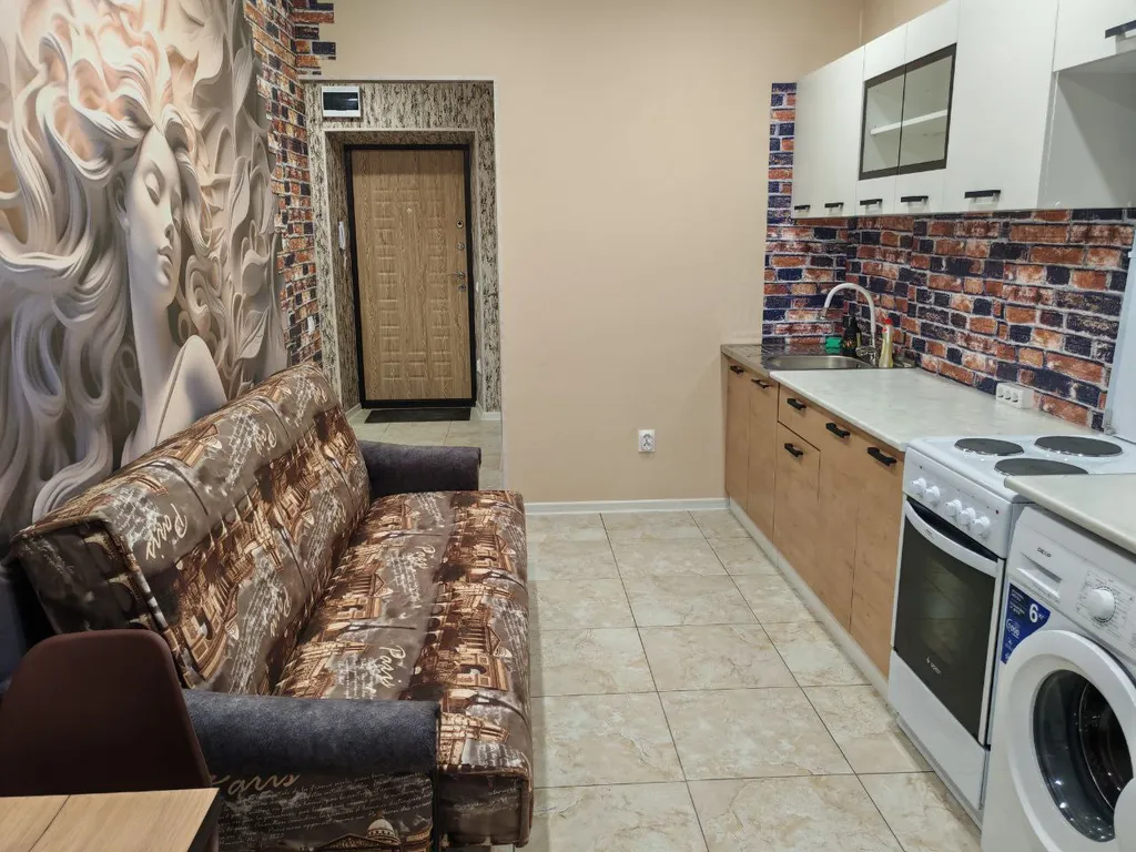 Видовая 1-комнатная квартира с дизайнерским ремонтом