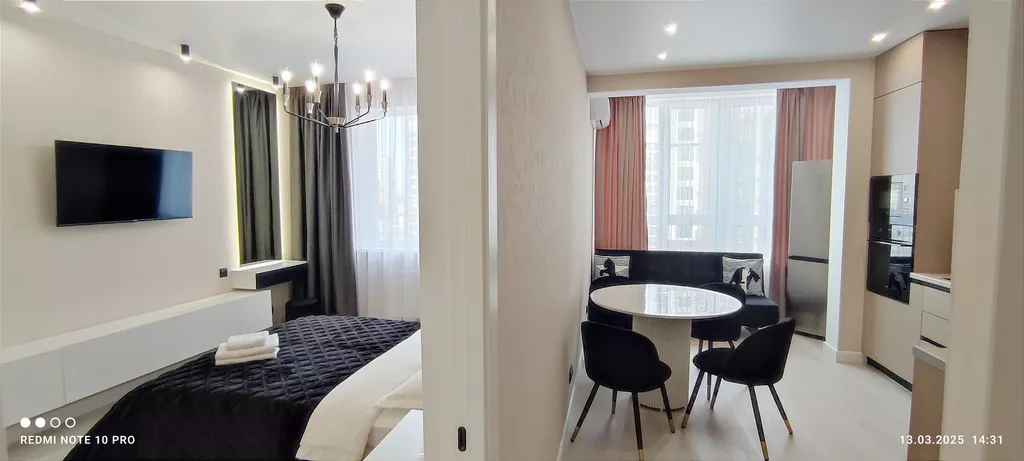 Квартира Квартира с дизайнерским ремонтом — Мирное