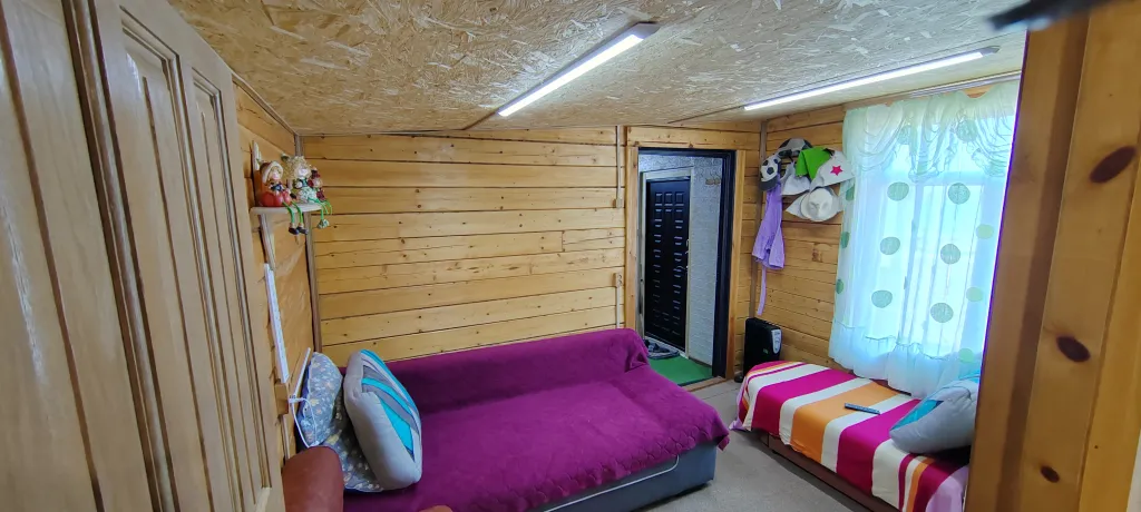 Комплекс с баней из бруса на берегу моря