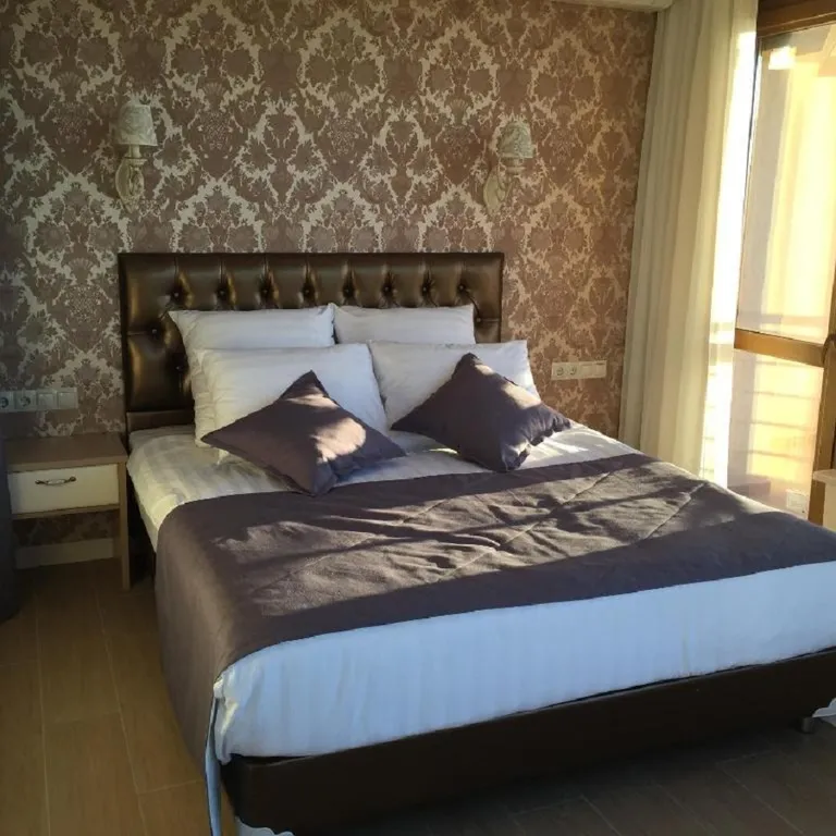 Апартаменты с 2-мя спальнями с видом на яхты