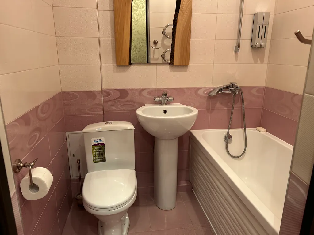 Уютная чистая квартира в удобном районе недалеко от центра города