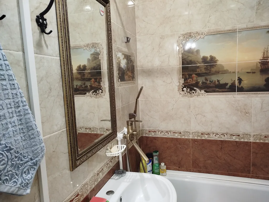 Уютная студия 10 минут от ж/д вокзала со своим входом и своей верандой