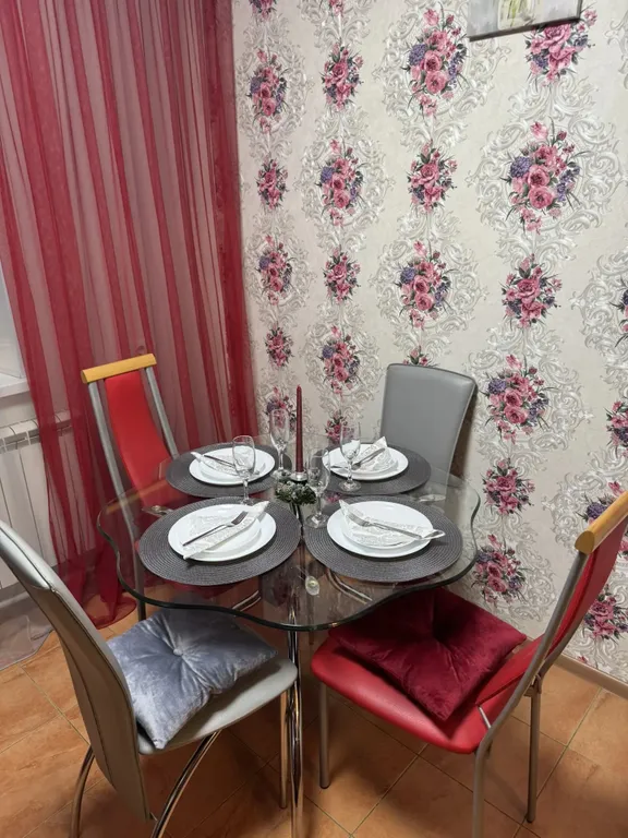 Уютная, чистая, красивая квартира для большой семьи