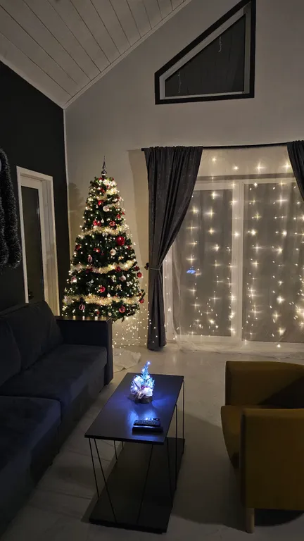 Коттедж Уютный полевой домик — Луга