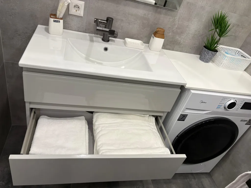 Ваша теплая и стильная гавань у моря Sea Wave Apartment