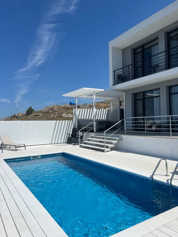 Вилла с видом на Азовское море