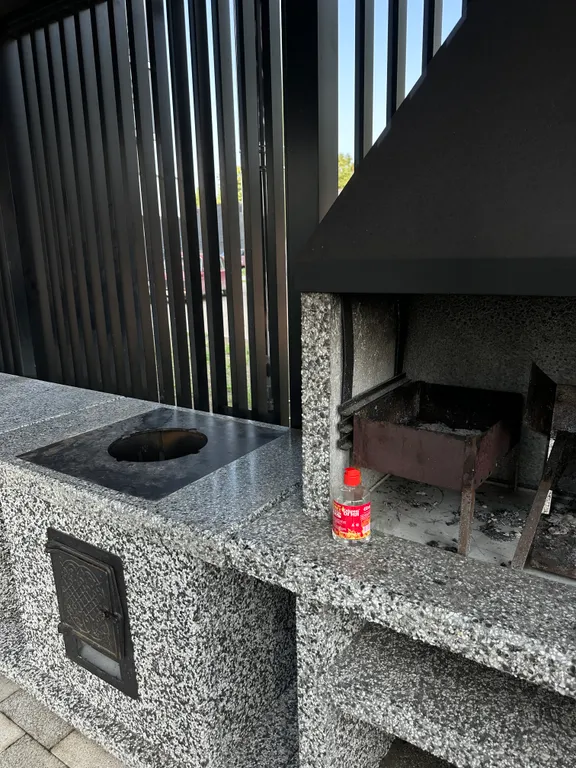 Уютная квартира в новом комплексе с дизайнерским ремонтом