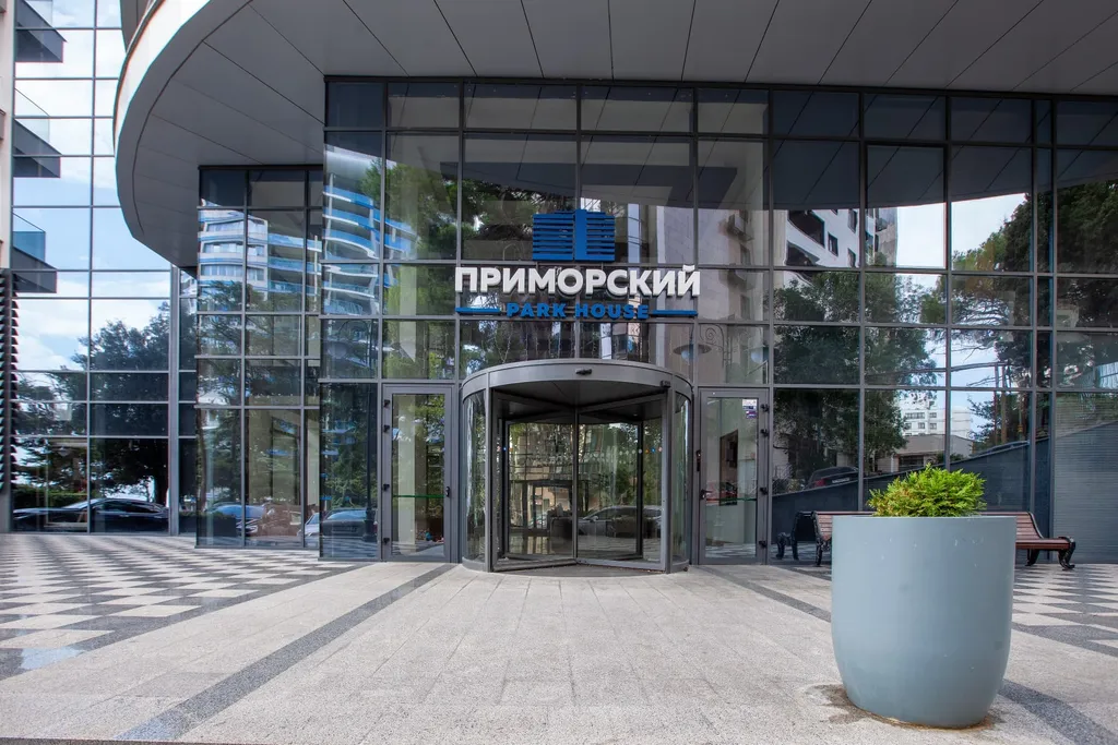 Новая квартира с просторной терассой и прекрасным видом на горы