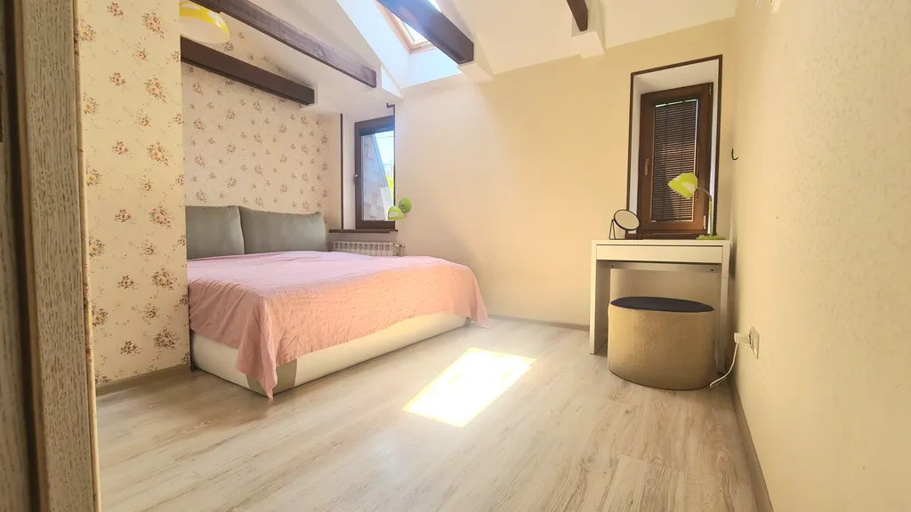 Квартира Квартира Мансарда в центре Севастополя — Севастополь