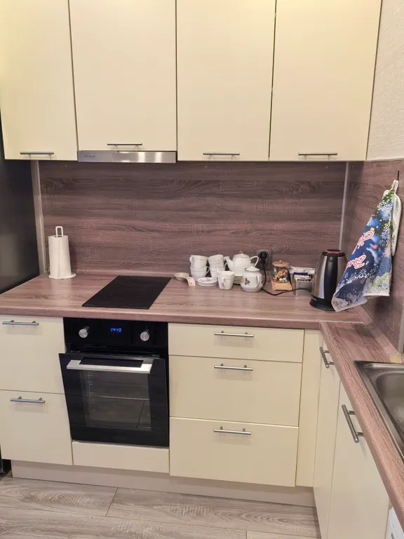 Уютная однокомнатная квартира с хорошим ремонтом в тихом районе