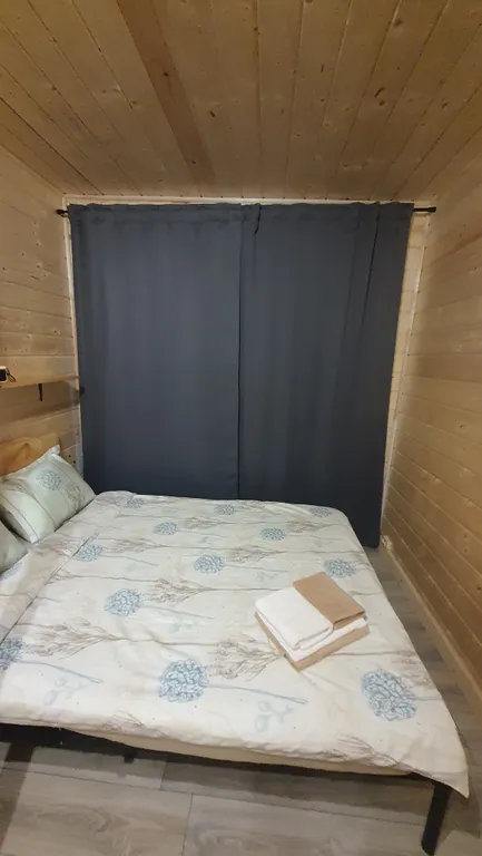 Коттедж Scandi black Уютный домик в сердце леса с панорамным окном — Березовский