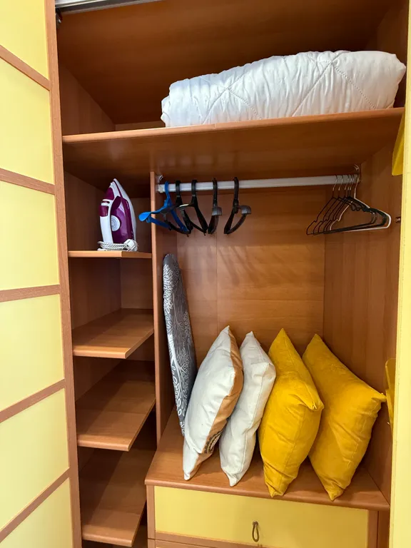 Уютная новая студия с кроватью