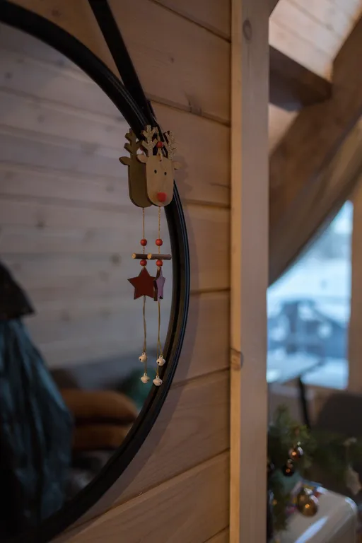 Дом с видом на озеро рядом с Ладожскими шхерами