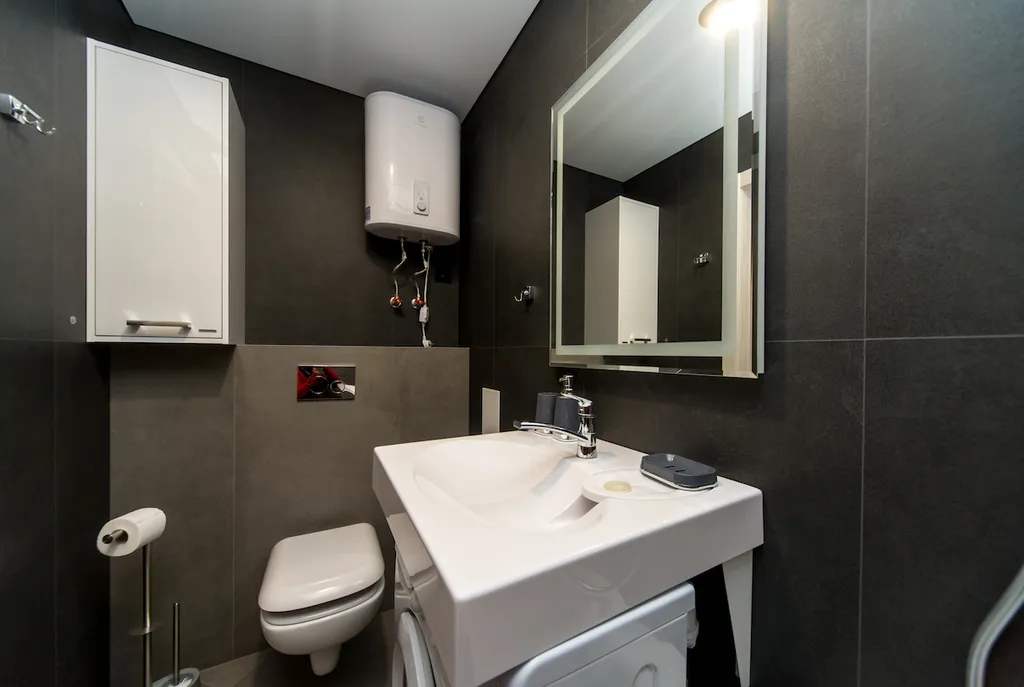 Квартира Квартира возле ЖД вокзала и медцентра Бионика — Красноярск