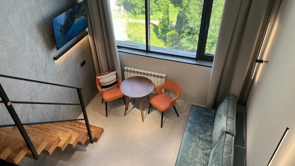 Квартира Квартира Двухуровневая студия в историческом центре рядом с Волковским театром — Ярославль