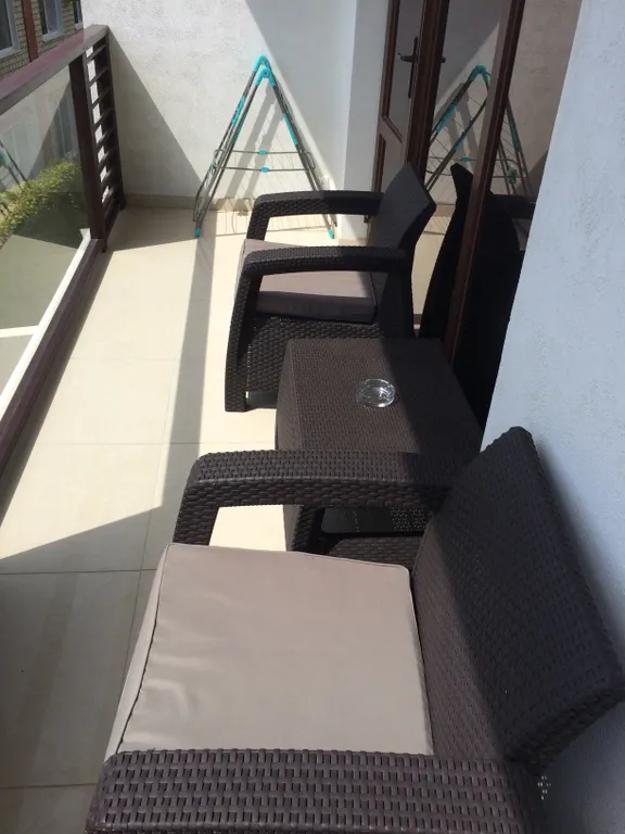 Апартаменты с бассейном на крыше дома