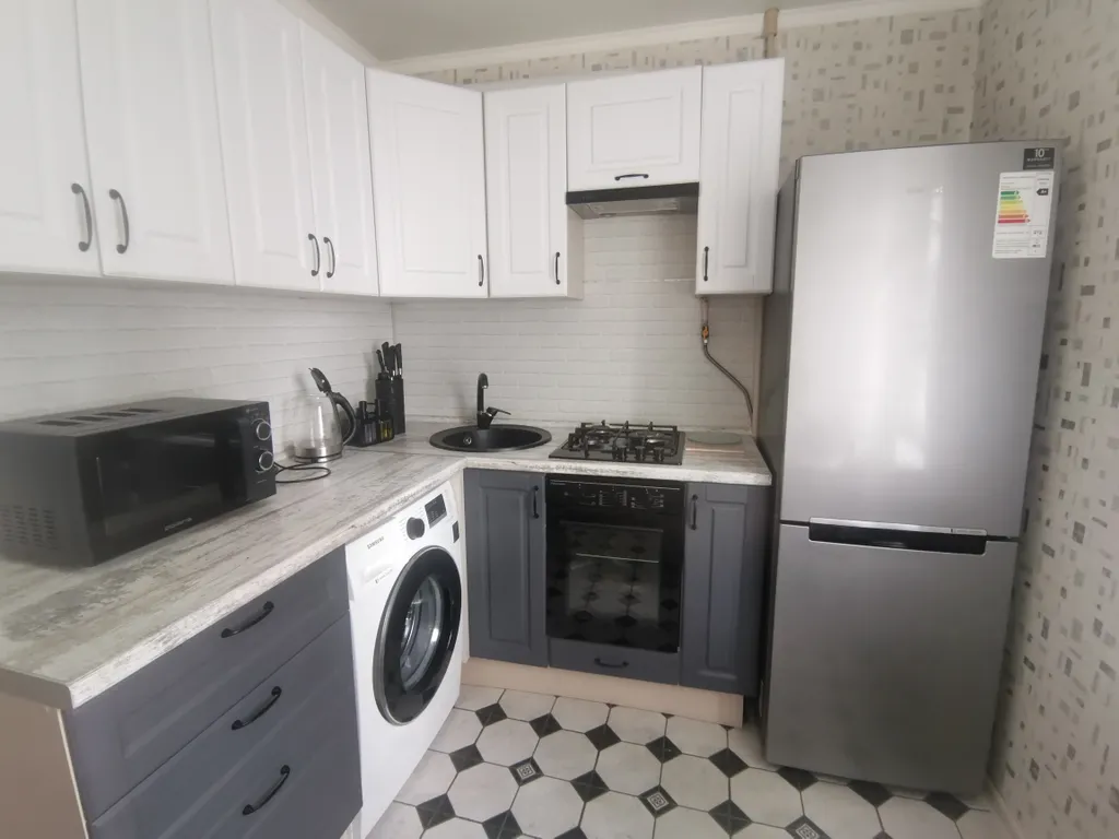 Уютная квартира с видом на горизонт и восход Солнца