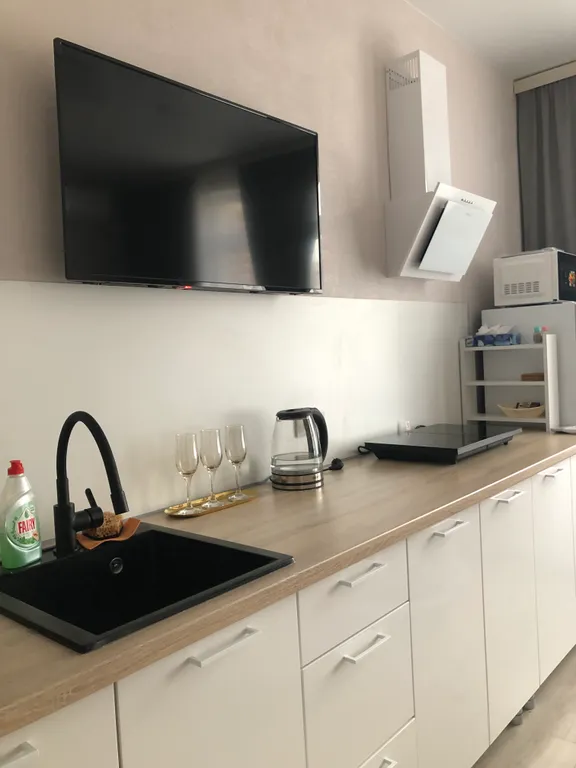 Квартира с видом на бассейн