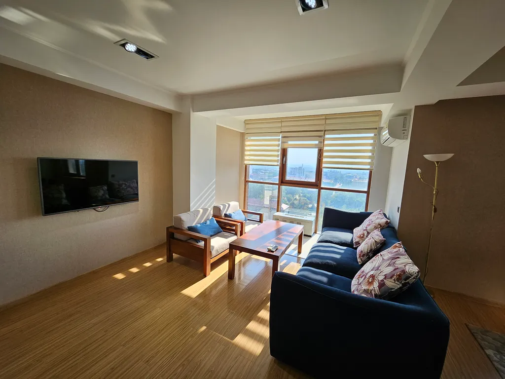 Уютная квартира в центре с видом на город