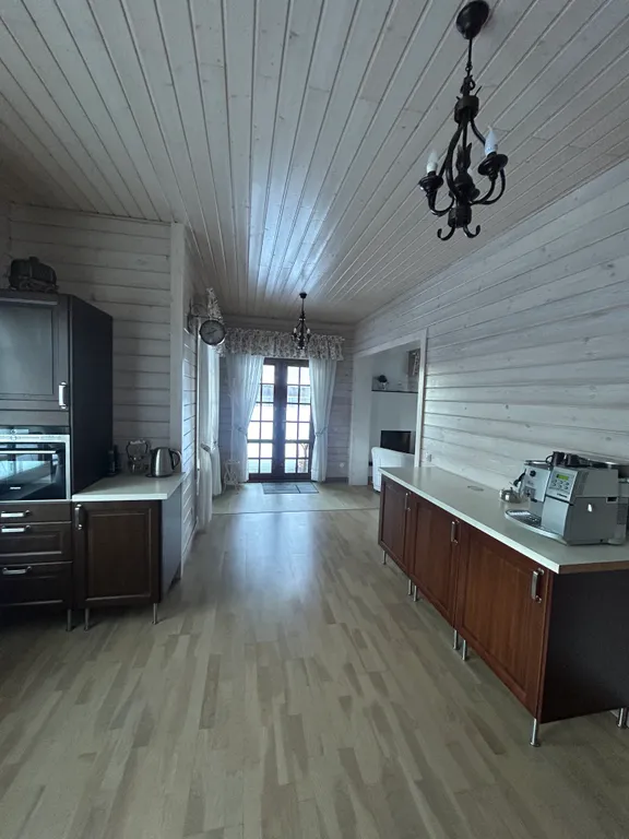 4-комнатный Дом