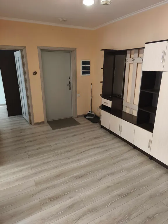 Квартира 3-комнатная Квартира — Подолино