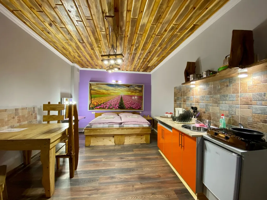 Апартаменты студио с отдельным входом для 3 гостей на озере Дривяты