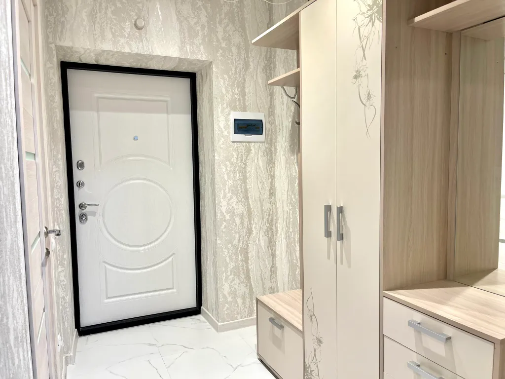 Квартира Квартира возле ТЦ Огни — Барнаул