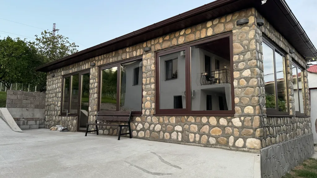 4-комнатный Дом