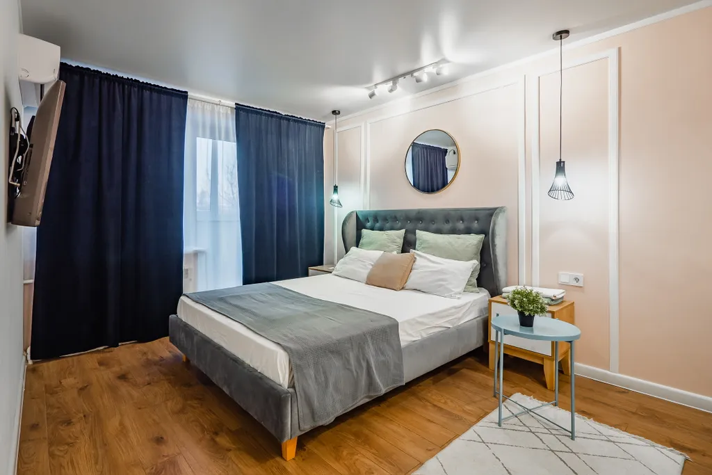 Видовая квартира в центре с видом на Троицкий парк