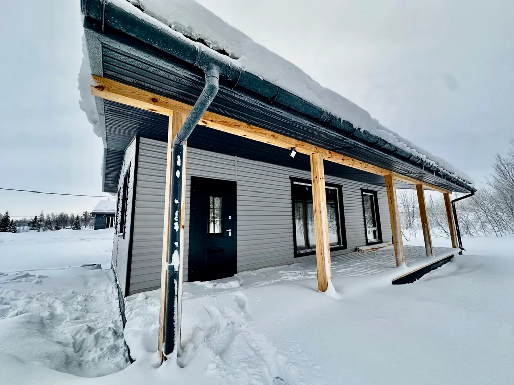 Загородный дом по дороге в Териберку