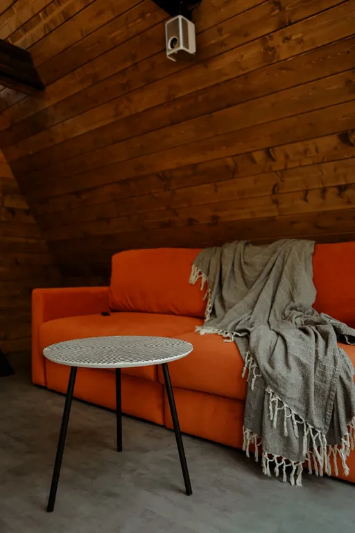 Коттедж Дом А-фрейм с джакузи в лесу — Северская