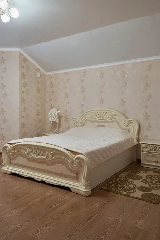 Большой, уютный семейный дом