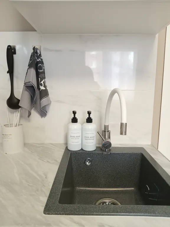 Свежие апартаменты-студия