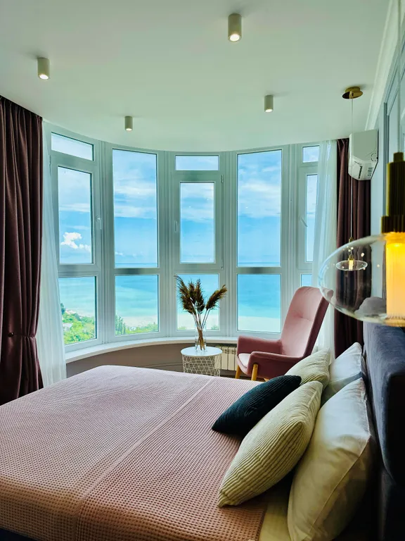 Квартира с видом на море