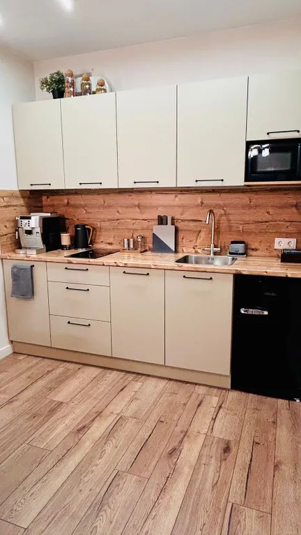 Уютная студия в окружении природы