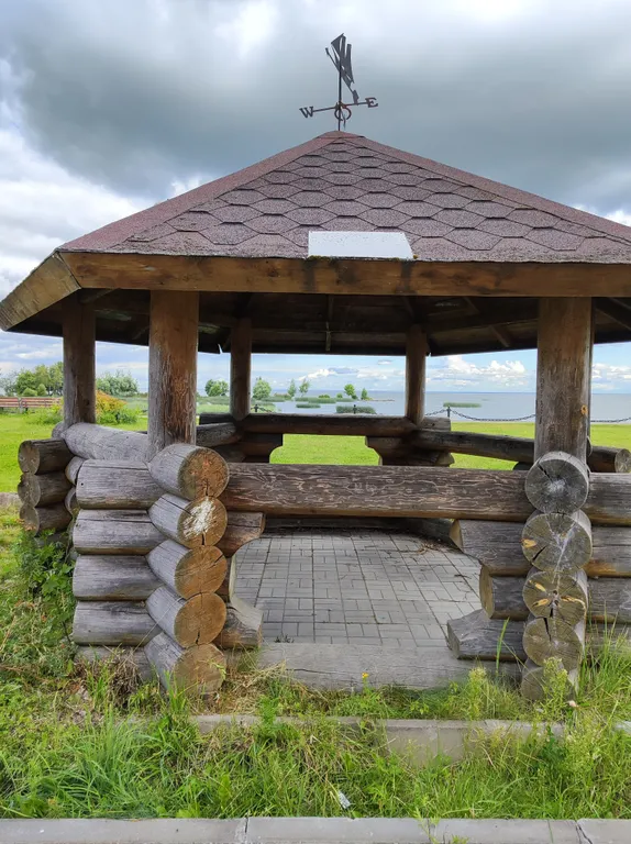 Сдается 2 этажа в 4-этажном таунхаусе