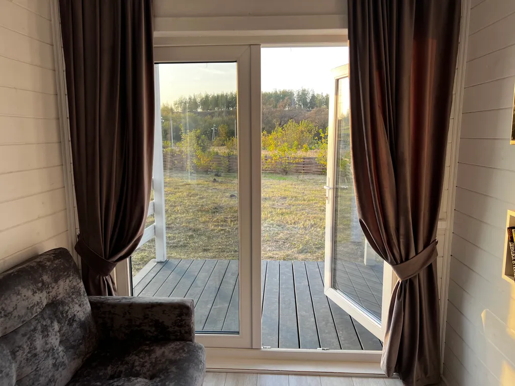 Белоснежный дом у горнолыжного курорта