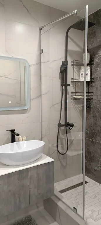 Новый апартамент с видом на лес