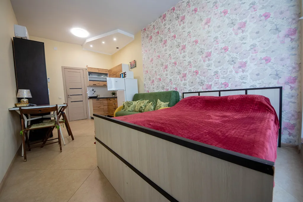 Квартира Небольшая студия на берегу моря — аренда посуточно в Феодосия