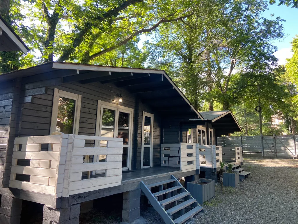 Коттедж "Атара Хаус" — аренда посуточно в Сухум