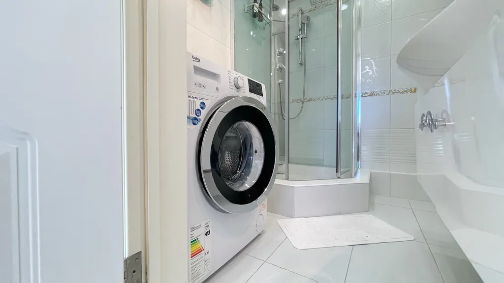 Квартира у моря с двумя спальнями и панорамным балконом