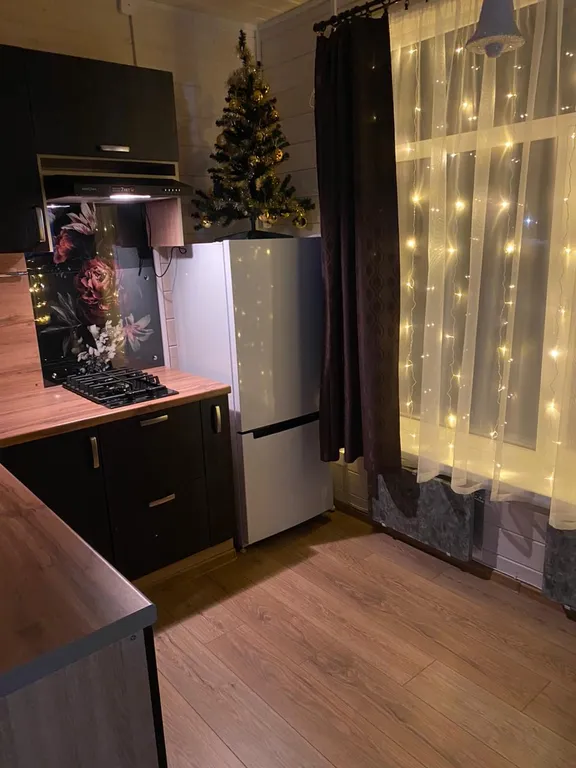 Коттедж Уютный коттедж с видом на озеро Врево — Володарское