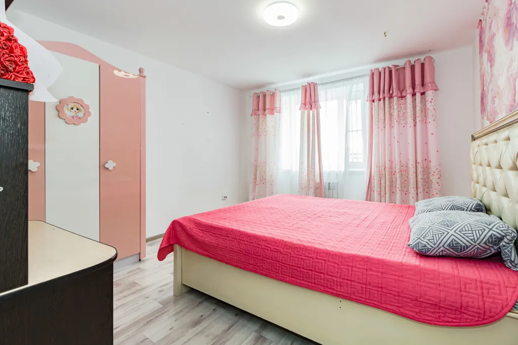 4-комнатная Квартира