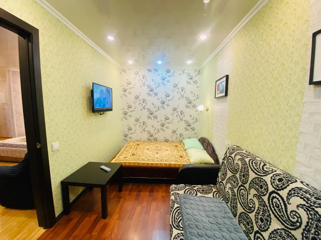 2-комнатная квартира с отличным ремонтом в центре Мурманска