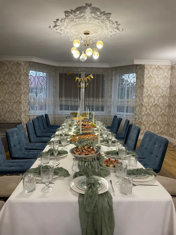 6-комнатный Дом